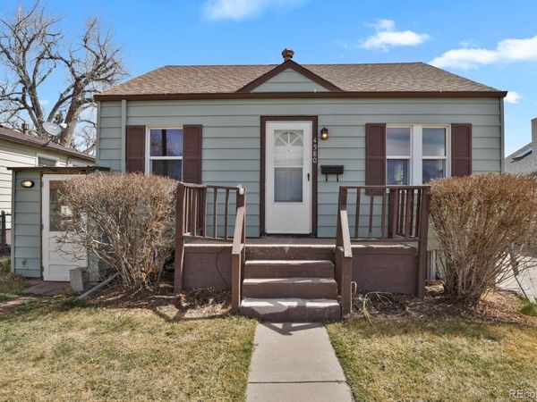 4580 S Logan Street, Englewood, CO 80113
