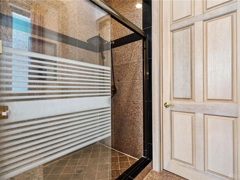 453 Timberlea Trail, Kettering, OH 45429 Photo 32