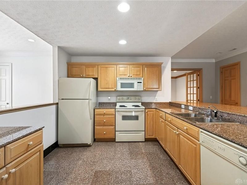 453 Timberlea Trail, Kettering, OH 45429 Photo 48