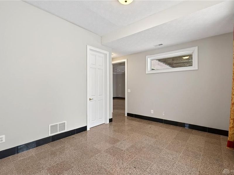 453 Timberlea Trail, Kettering, OH 45429 Photo 63