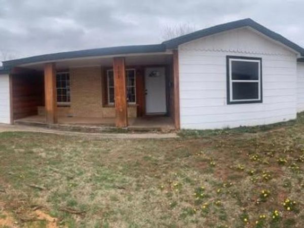 503 S Carnegie Street, Carnegie, OK 73015