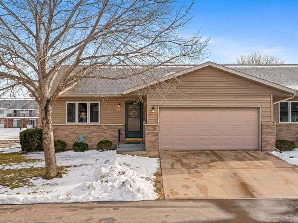 3316 Rosehill Place, Unit 24, La Crosse, WI 54601