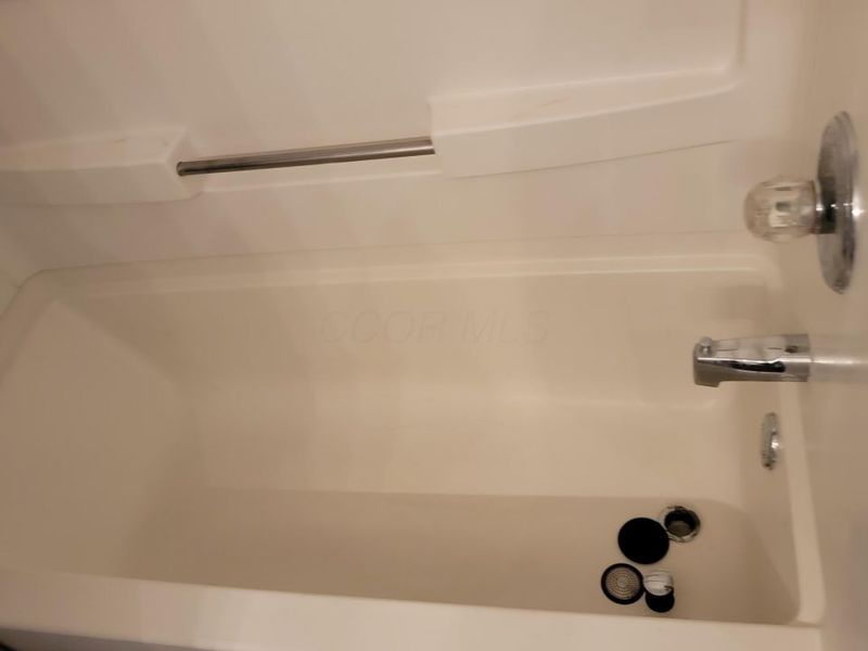 6707 Axtel Drive, Unit 5B, Canal Winchester, OH 43110 Photo 23