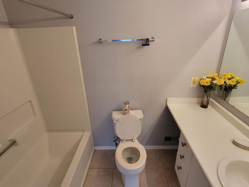 6707 Axtel Drive, Unit 5B, Canal Winchester, OH 43110 Photo 29