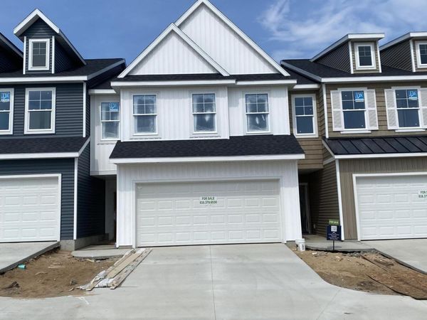 2877 E Highgate Street SE, Unit 79, Kentwood, MI 49512