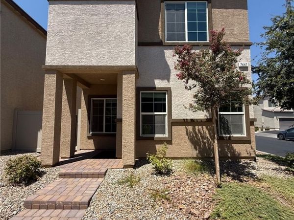 7441 Sunray Point Street , North Las Vegas, NV 89084