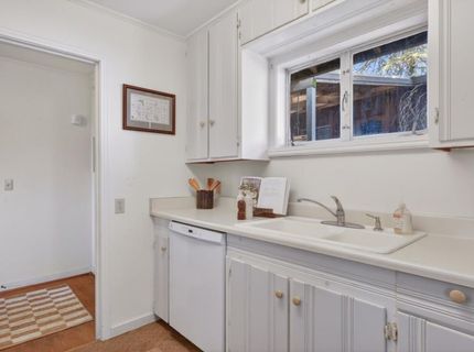 305 Riverview Dr, Auburn, CA 95603 Photo