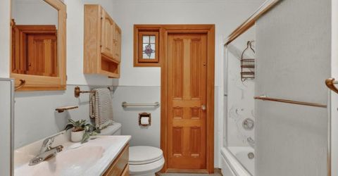 305 Riverview Dr, Auburn, CA 95603 Photo