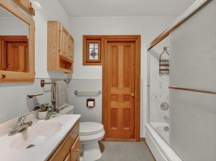 305 Riverview Dr, Auburn, CA 95603 Photo