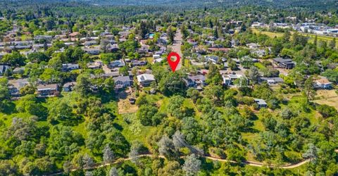 305 Riverview Dr, Auburn, CA 95603 Photo