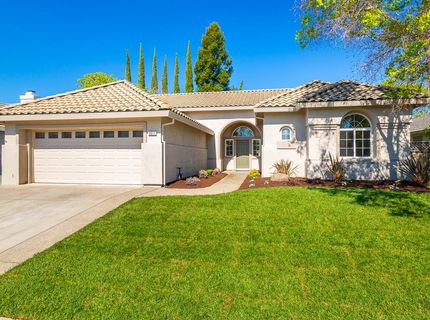 8017 Steamboat Ln, Roseville, CA 95747 Photo