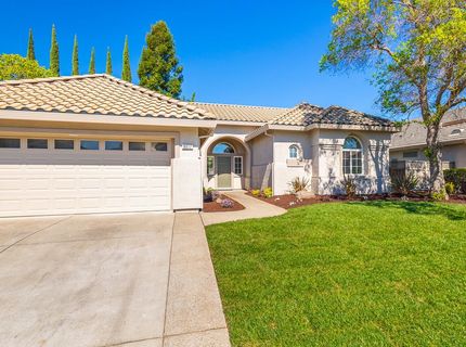 8017 Steamboat Ln, Roseville, CA 95747 Photo