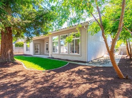 8017 Steamboat Ln, Roseville, CA 95747 Photo