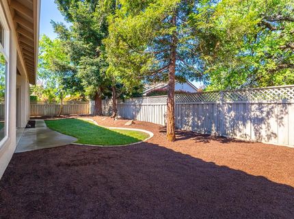 8017 Steamboat Ln, Roseville, CA 95747 Photo