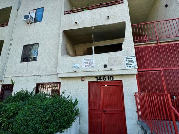 14610 Delano, Unit 115, Van Nuys, CA 91411
