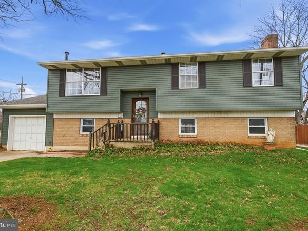 105 CENTRAL AVENUE, WOODBURY HEIGHTS, NJ 08097