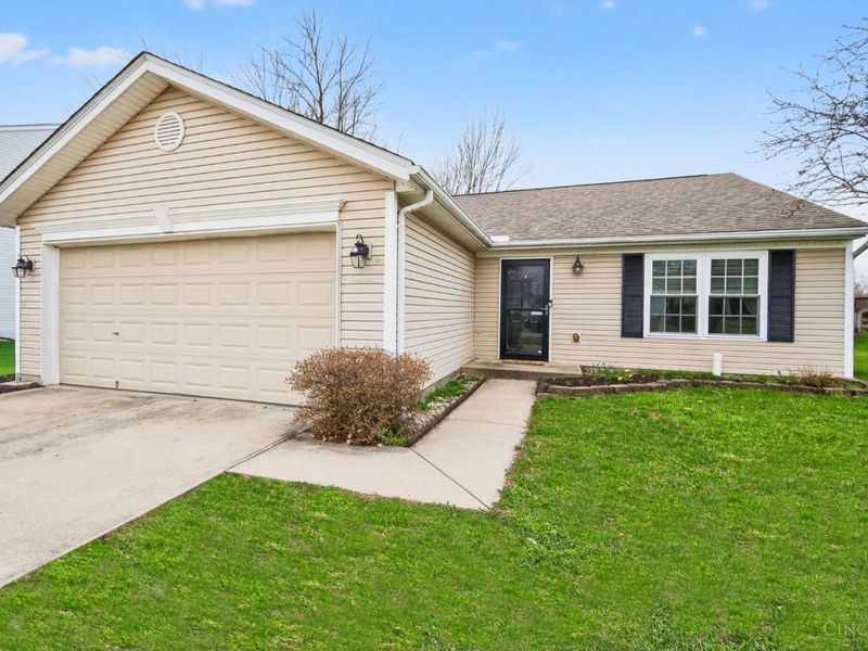 2071 River Birch Drive, Batavia Twp, OH 45102 Photo 1