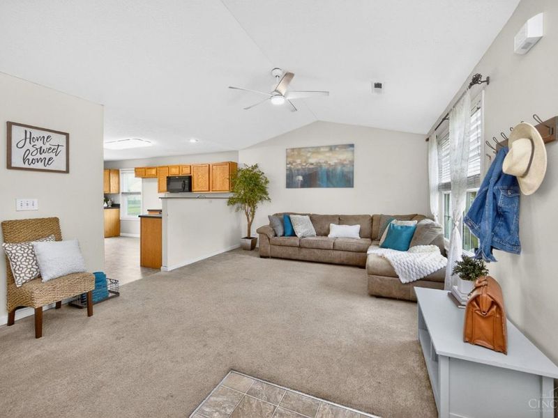 2071 River Birch Drive, Batavia Twp, OH 45102 Photo 2