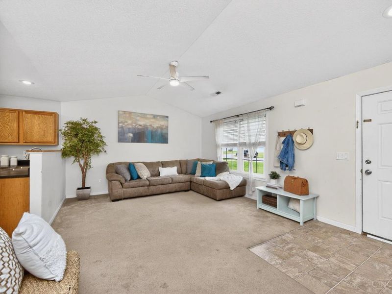 2071 River Birch Drive, Batavia Twp, OH 45102 Photo 3