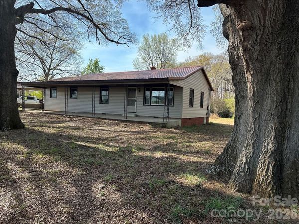 8245 Smith Road , Stanfield, NC 28163