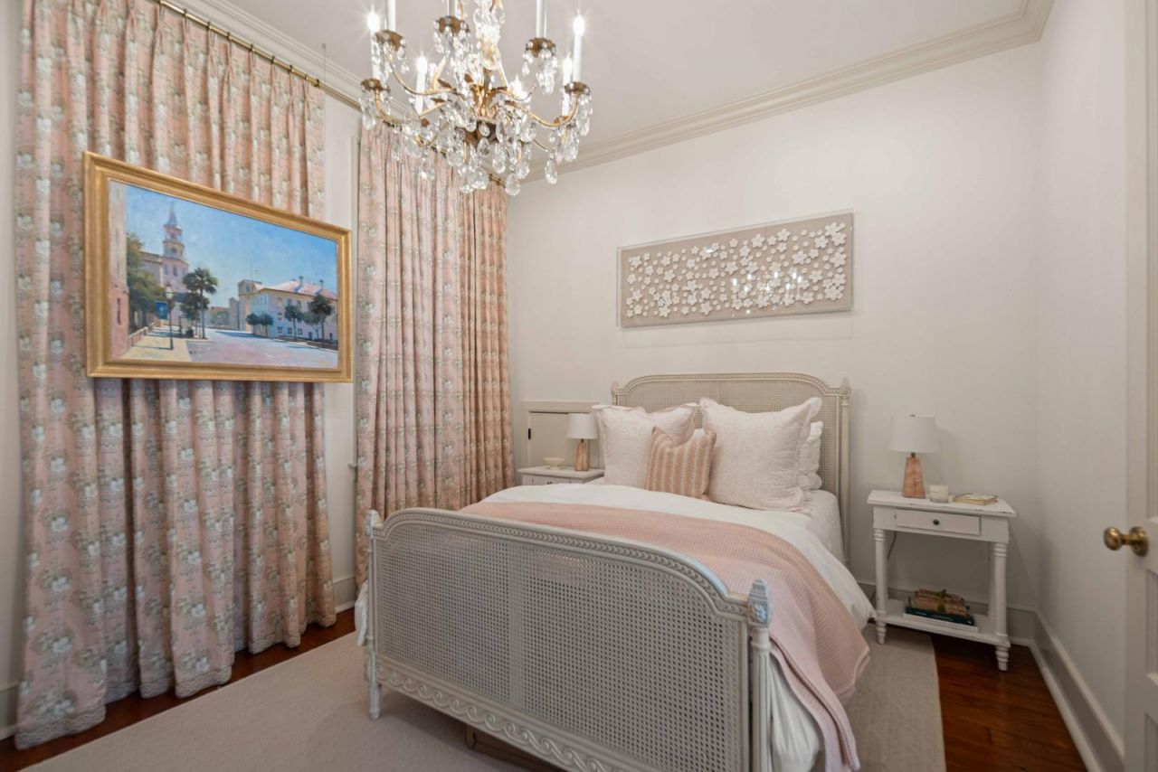 103 Church Street Photo 36