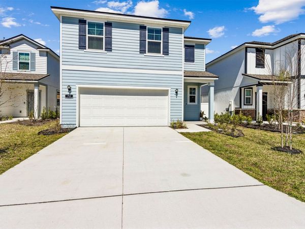 72 BRAZIL NUT Circle, Jacksonville, FL 32218