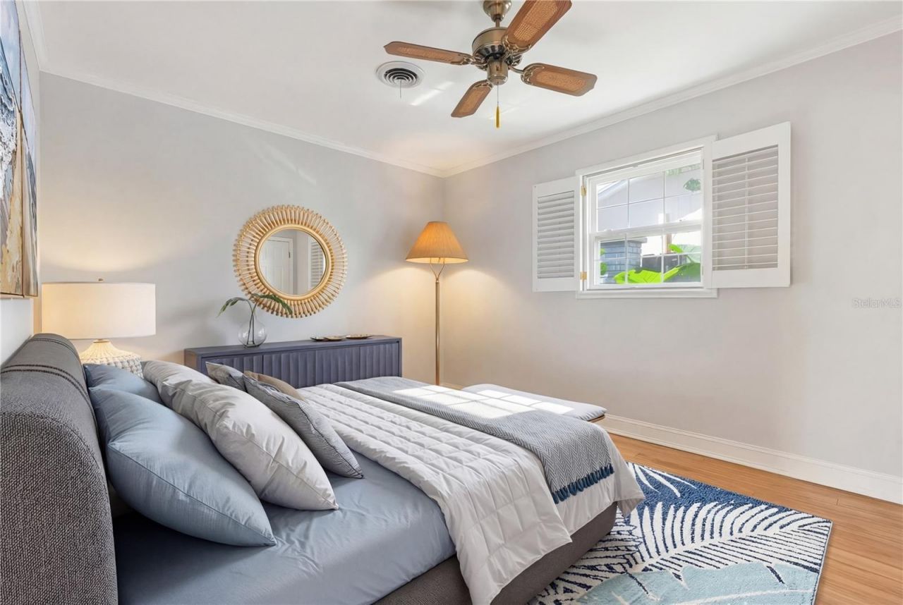 2102 W Kyra Drive, Tampa, FL 33612 Photo