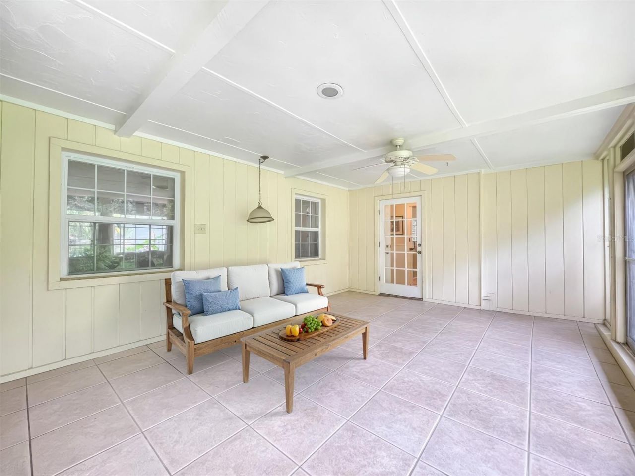 2102 W Kyra Drive, Tampa, FL 33612 Photo