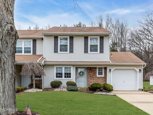 34 Staghorn Drive, Matawan, NJ 07747