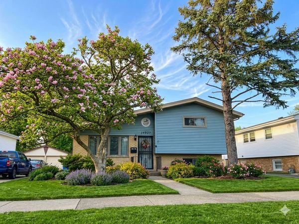 14927 Kenton Avenue , Midlothian, IL 60445