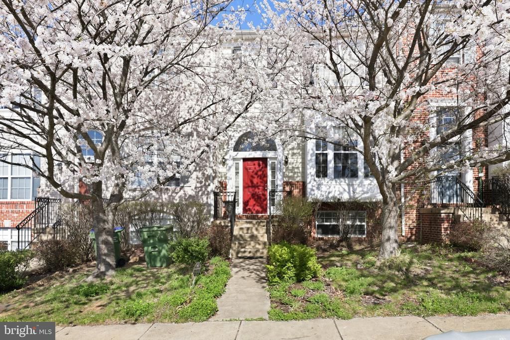 15507 Banjo Court, Woodbridge, VA 22193 Main Photo