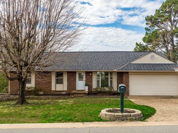 11763 Rivercrest Drive, Little Rock, AR 72112