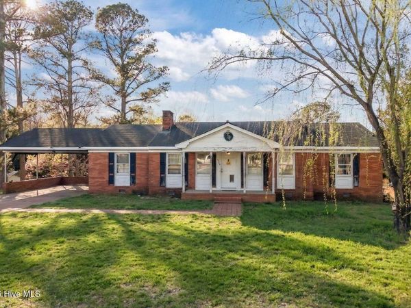 7540 Old Fairground Road , Benson, NC 27504