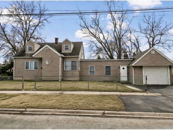 14500 Sawyer Avenue, Midlothian, IL 60445