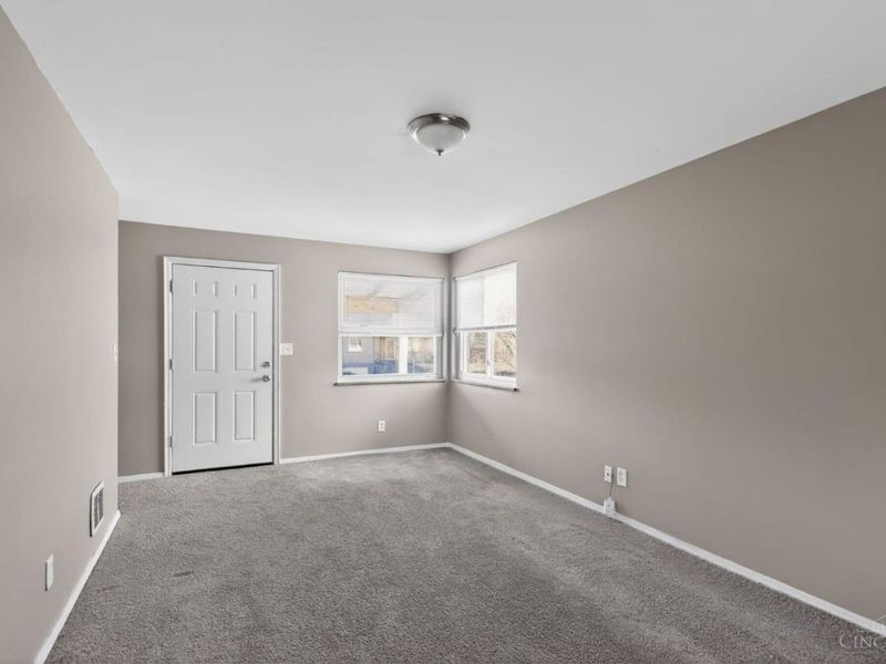 700 Wilbud Drive, Cincinnati, OH 45205 Photo 13