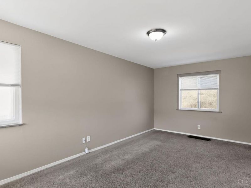 700 Wilbud Drive, Cincinnati, OH 45205 Photo 14
