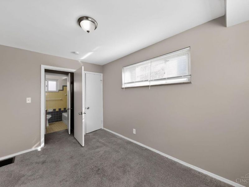 700 Wilbud Drive, Cincinnati, OH 45205 Photo 23