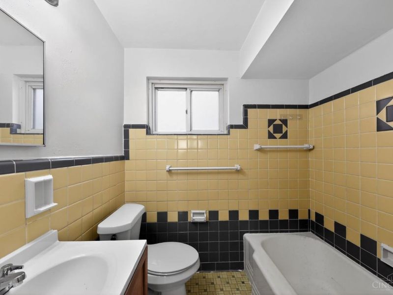 700 Wilbud Drive, Cincinnati, OH 45205 Photo 25