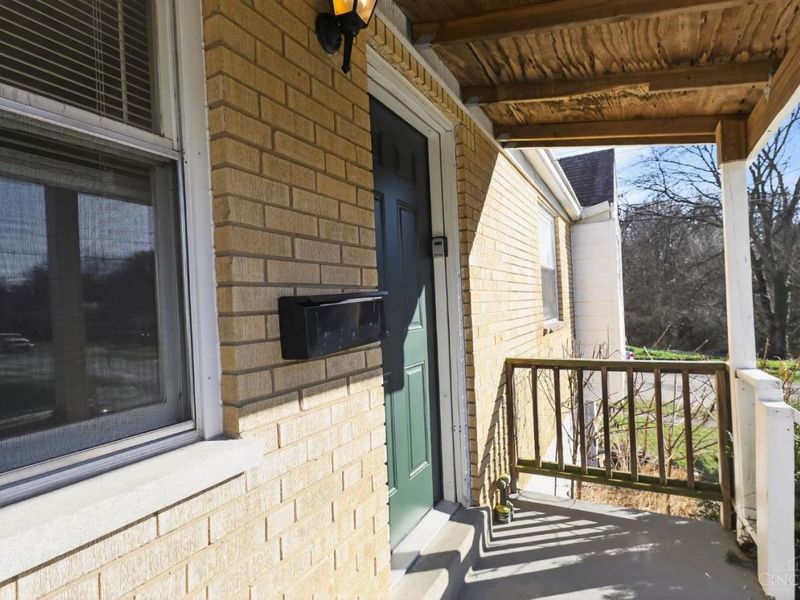 700 Wilbud Drive, Cincinnati, OH 45205 Photo 3