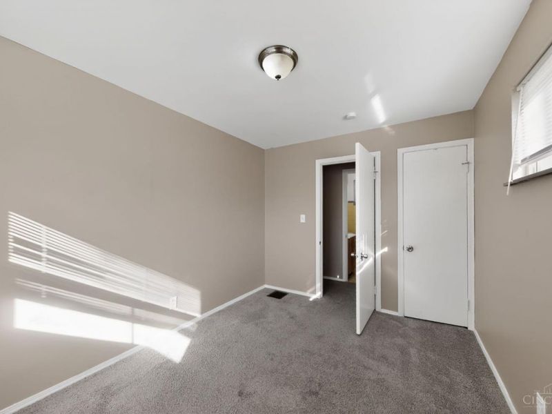 700 Wilbud Drive, Cincinnati, OH 45205 Photo 9