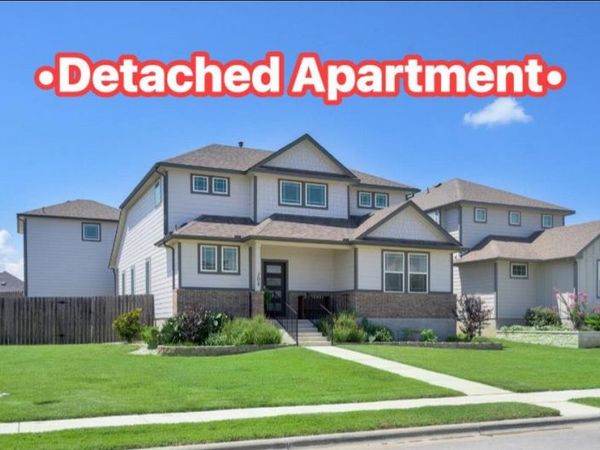 208 Garner DR , Kyle, TX 78640