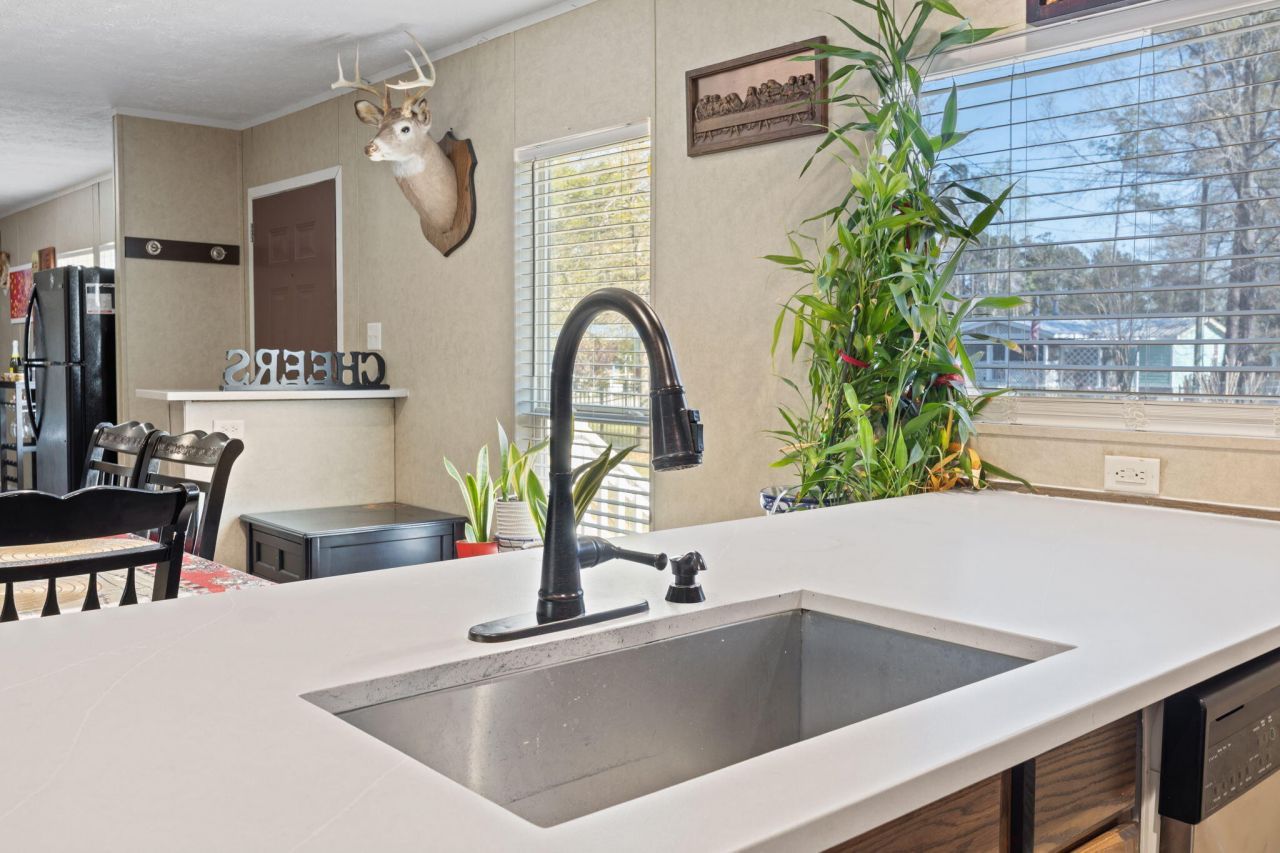 158 Knight Avenue Photo 10