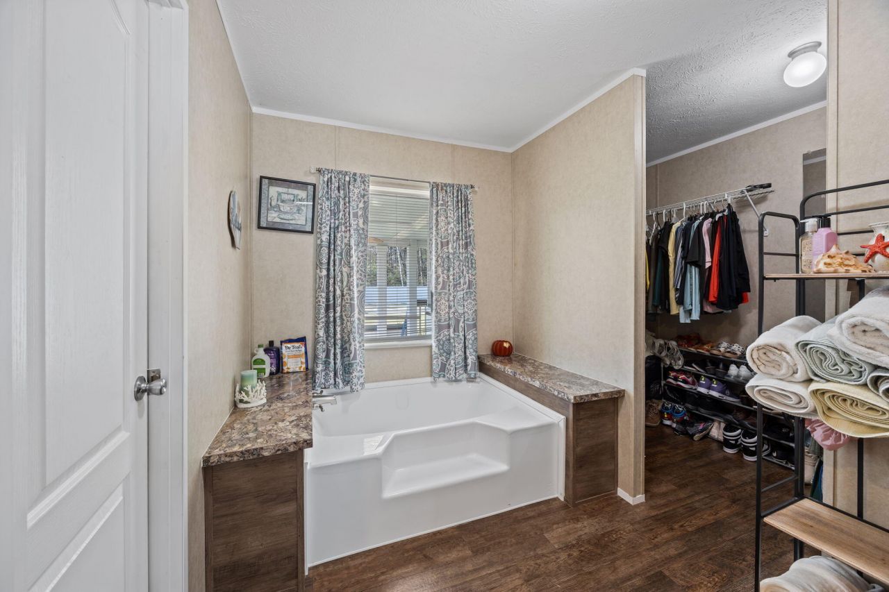 158 Knight Avenue Photo 17