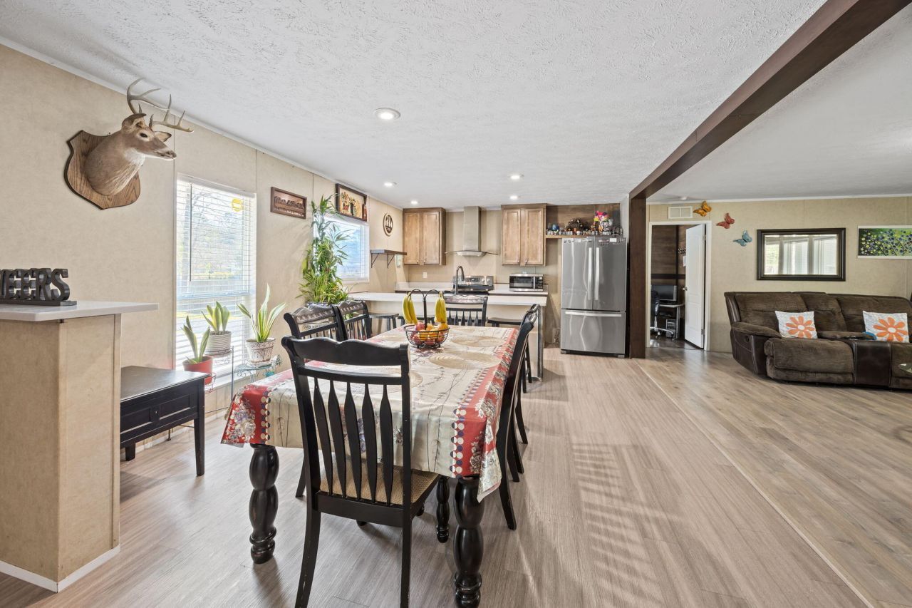 158 Knight Avenue Photo 7