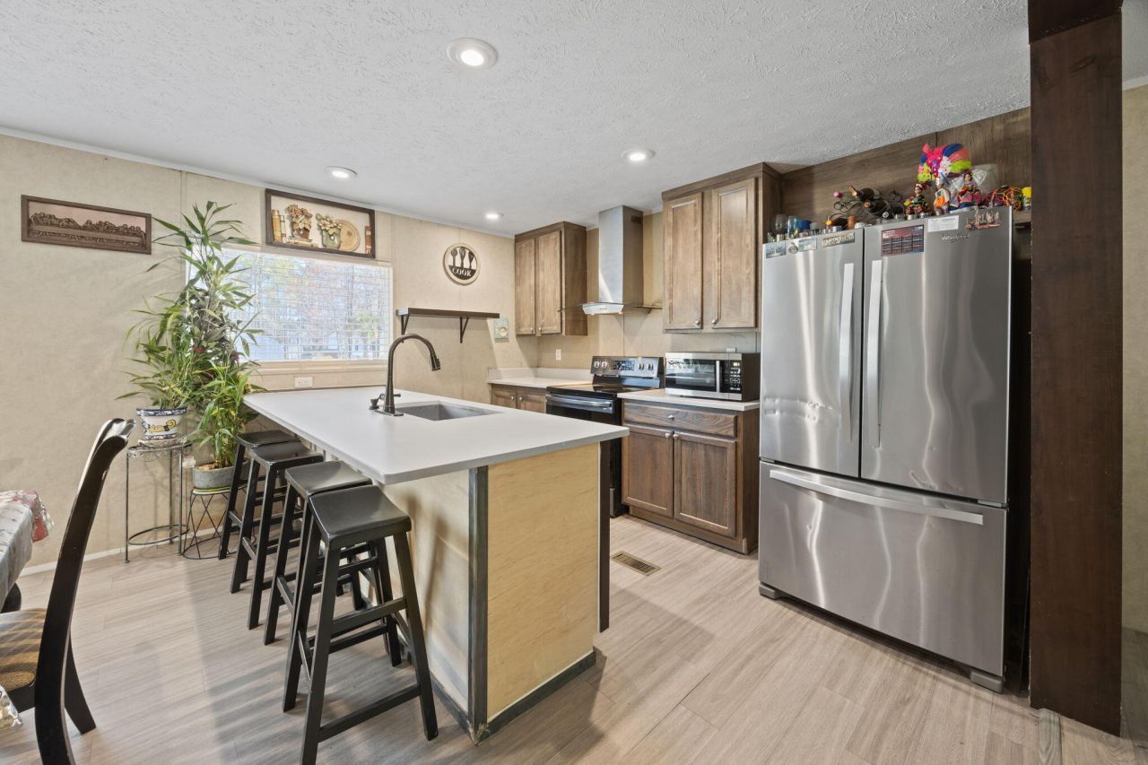 158 Knight Avenue Photo 8