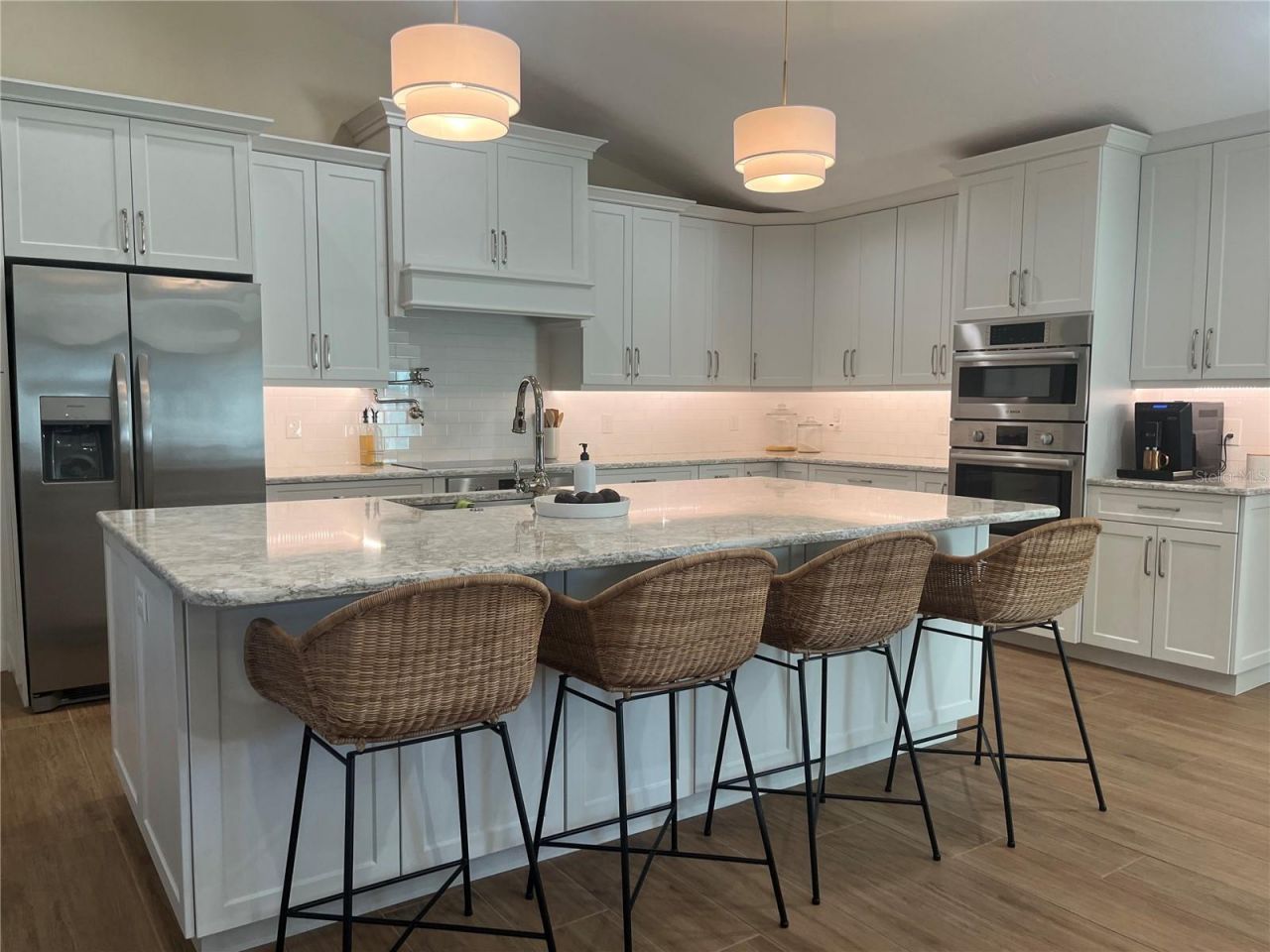 15 Gulf Manor Drive, Venice, FL 34285 Photo