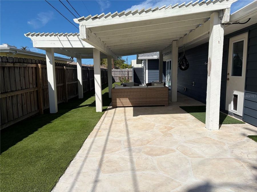 Property Image 44