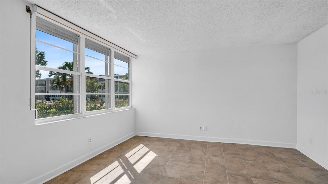 7405 Bay Island Drive S, Unit 121, South Pasadena, FL 33707 Photo