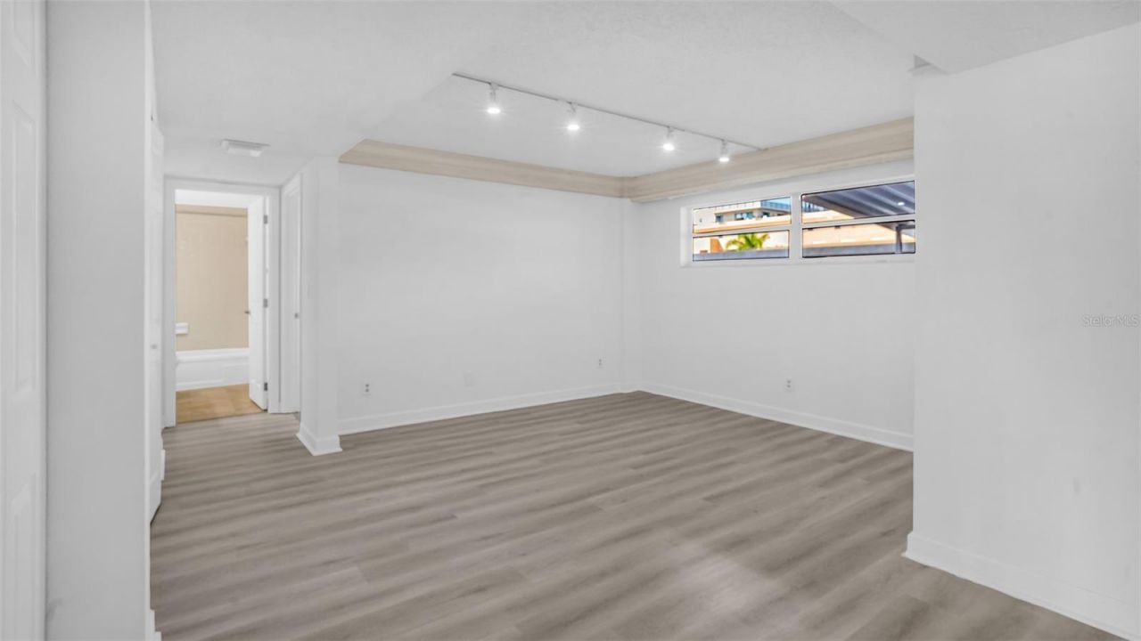 7405 Bay Island Drive S, Unit 121, South Pasadena, FL 33707 Photo