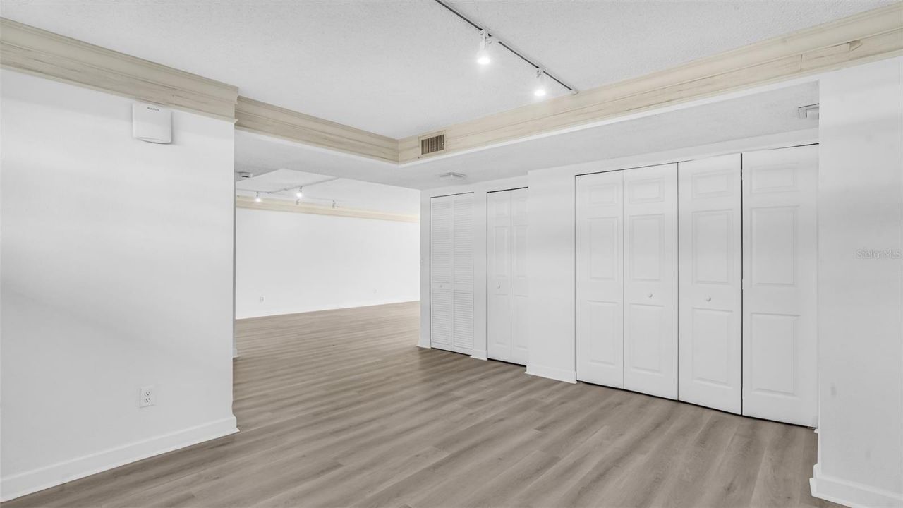 7405 Bay Island Drive S, Unit 121, South Pasadena, FL 33707 Photo